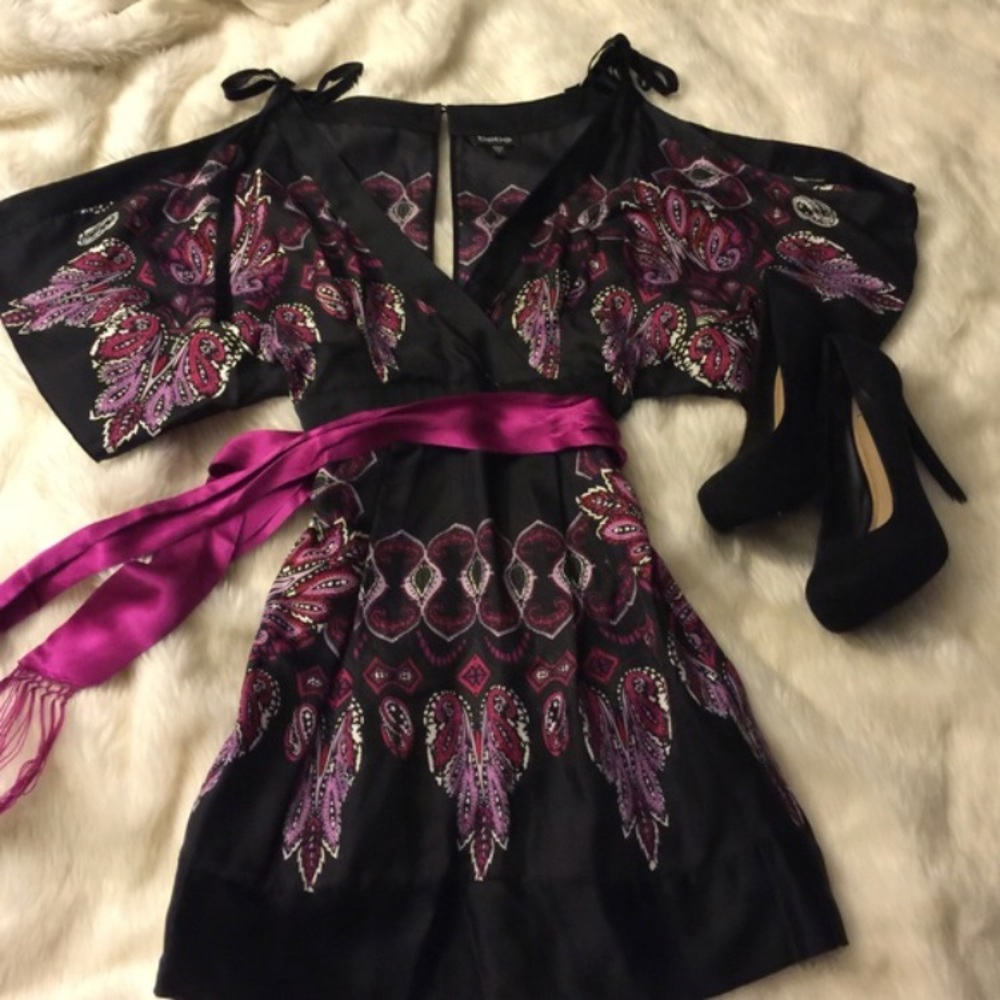 bebe silky kimono style dress